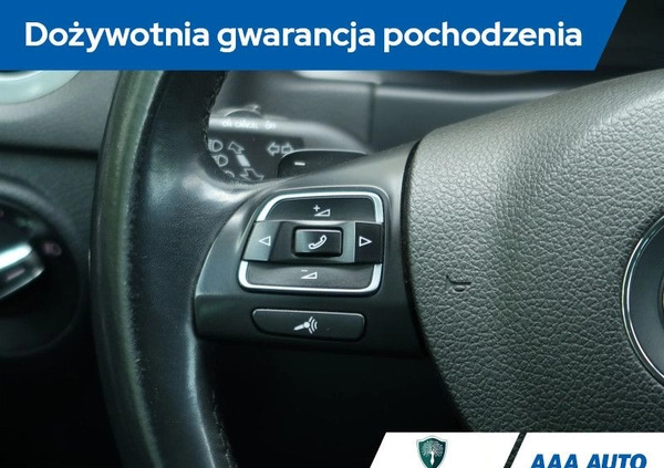 Volkswagen Tiguan cena 70000 przebieg: 147217, rok produkcji 2015 z Choszczno małe 277